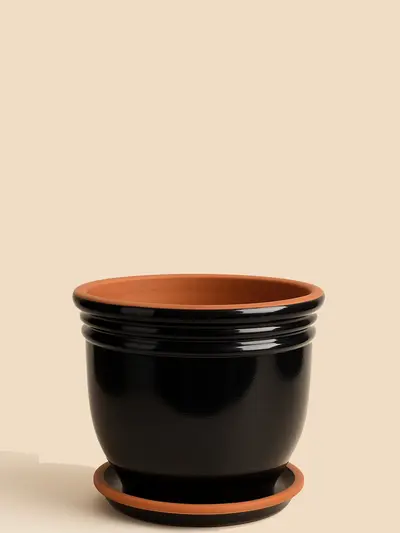 Siyah Sırlı Saksı No 2 Ø20cm